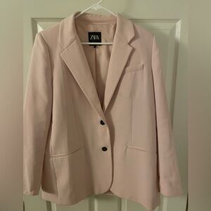 Light pink oversized blazer from Zara
